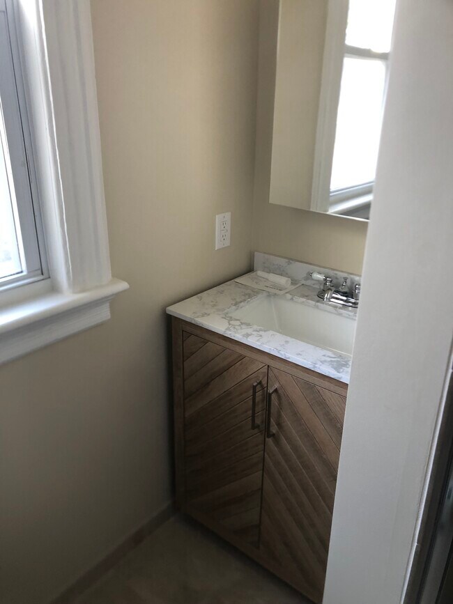 Photo - 28 2nd St Unit 1