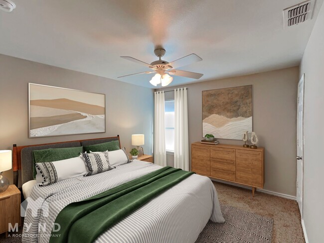 Photo - 5417 Harvard St