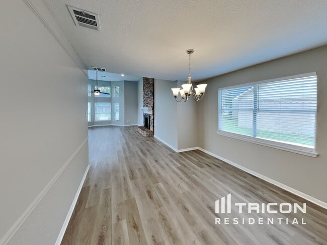 Photo - 5711 Kiowa Timbers Dr