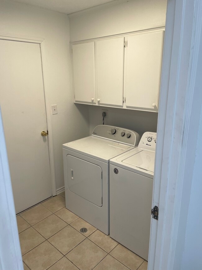 Photo - 4029 Heatherbrook Ct