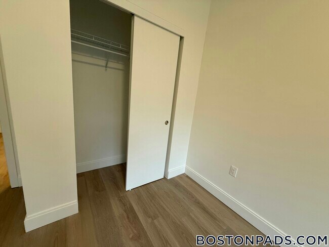 Photo - 1079 Commonwealth Ave Unidad 315