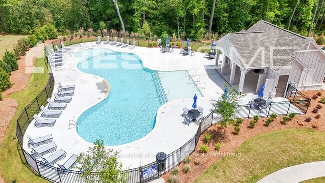 2742 Porchlight Ct