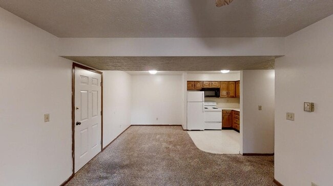 Photo - Stratford II