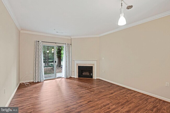 2204 Westcourt Ln Unit 122