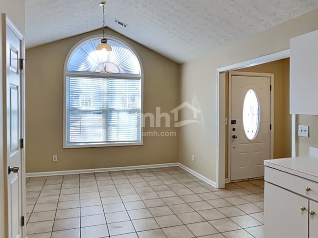 Photo - 7102 Independence Dr