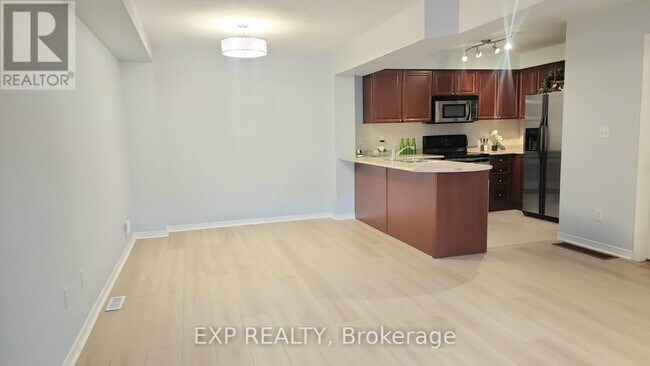 Photo - 33 Bondsmith St