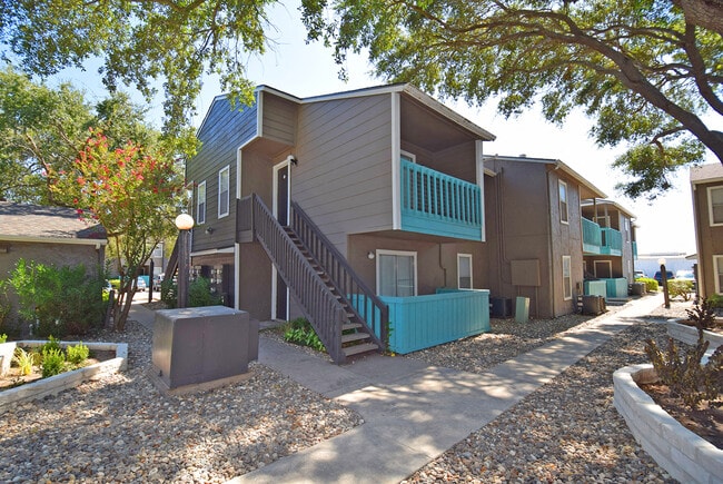 Photo - Four Winds Apartment Homes