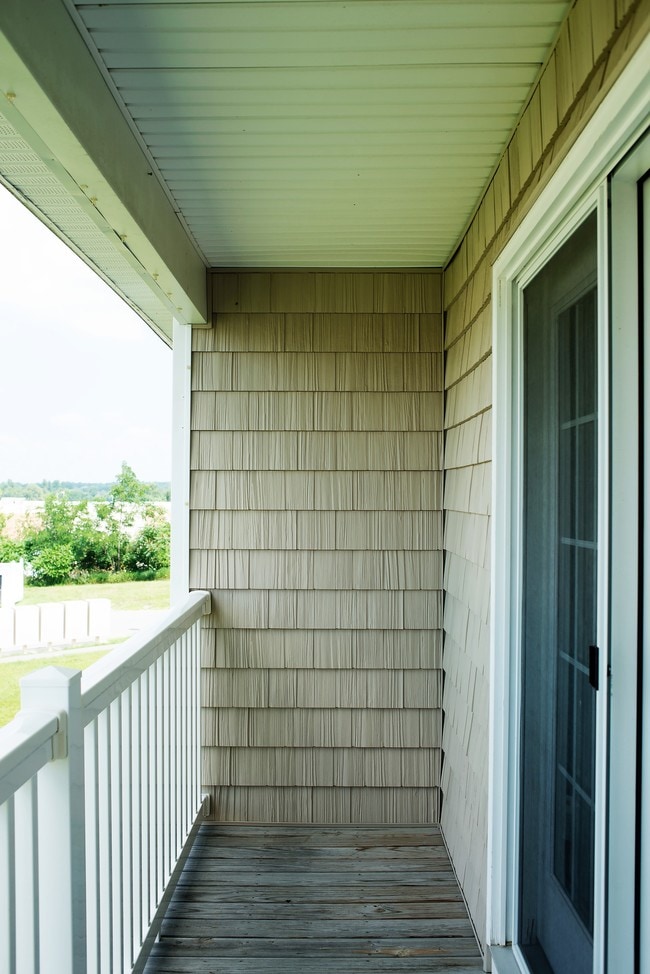 Private balcony or patio