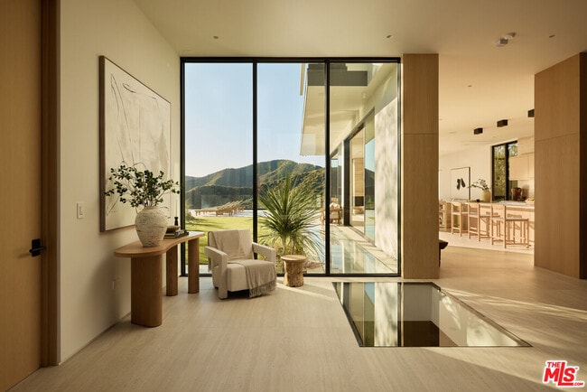 Photo - 1149 Linda Flora Dr