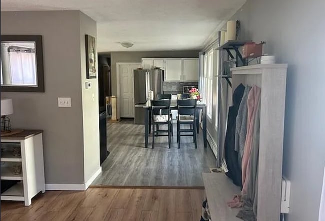 Photo - 100 Green St Unit 1
