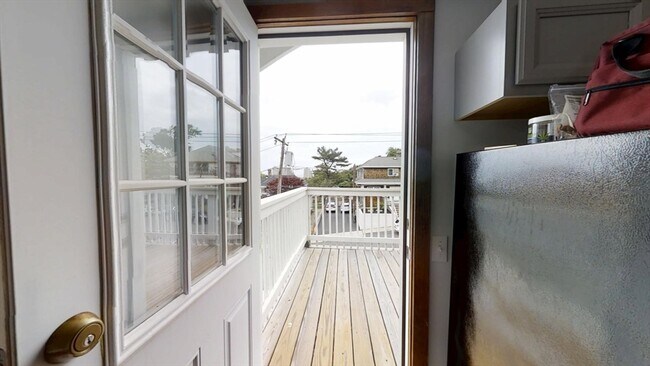 Photo - 200 Harris St Unidad 2