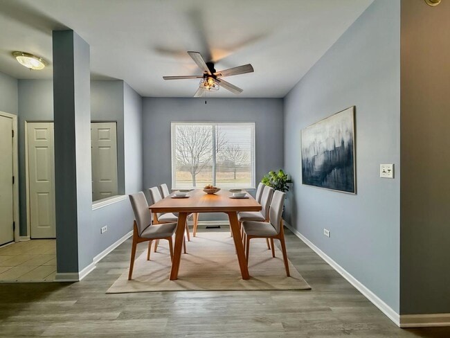 Photo - 2479 Montclair Ln