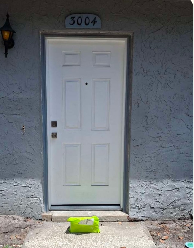 Front door - 3004 George Mason Ave Unit George Mason Avenue