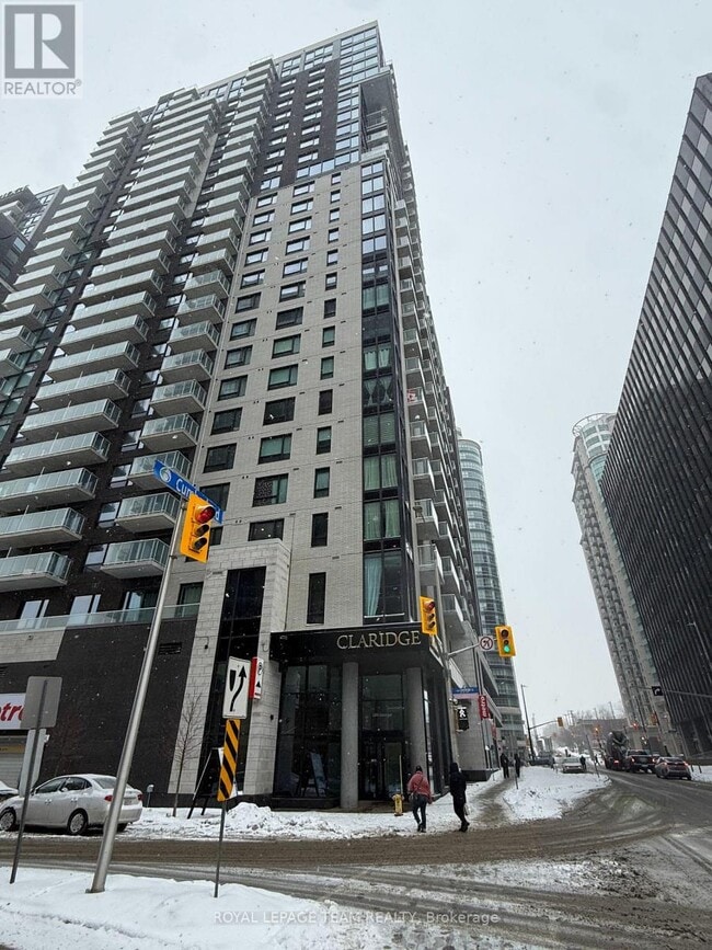 Photo - 180 George St Unit 1502