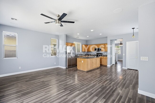 Photo - Balcony Mornings, Backyard Evenings & Room to Breathe