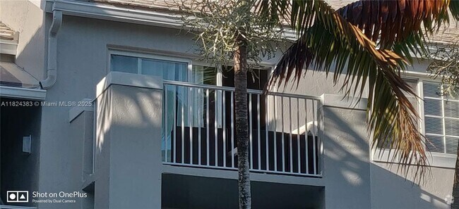 Building Photo - 11155 SW 5th Pl Unit 303 Rental