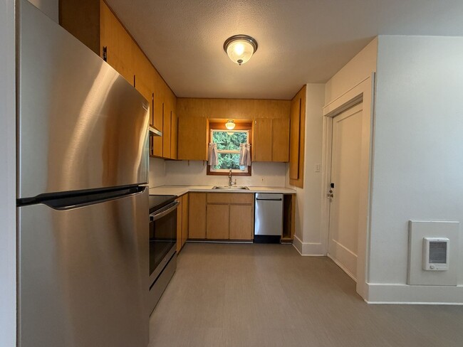 Photo - 7333 N Fenwick Ave