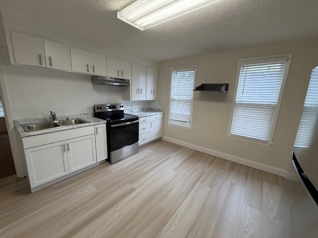 Photo - 347 4th Ave S Unit 2