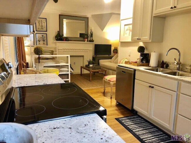 Photo - 1601 Letitia St