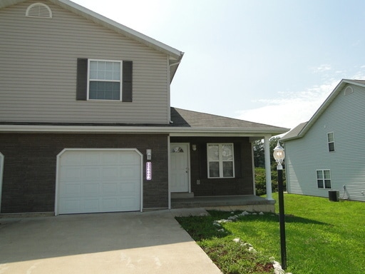 Building Photo - 6149-MF2-E1 Unit A