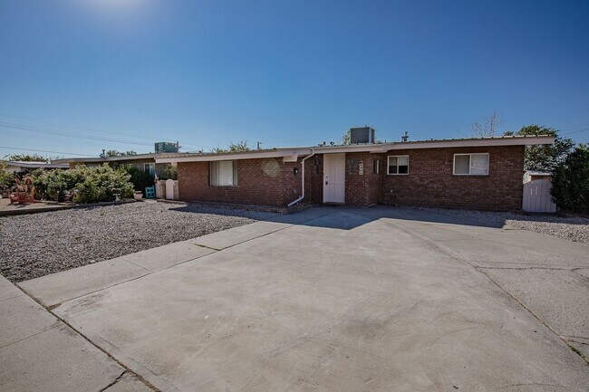 Newly Remodeled Home - Newly Remodeled Home