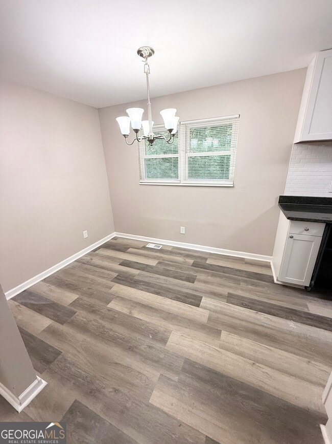 Photo - 207 Custer Cir