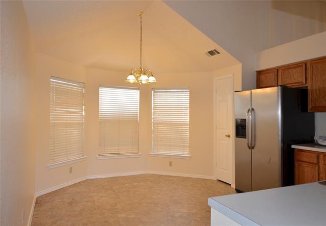 7972 Roundtable Rd