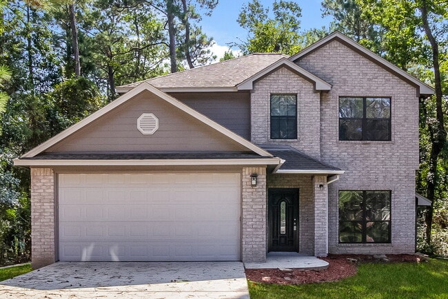 Building Photo - 612 Spruce Dr