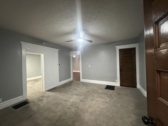 Photo - 202-204 Central Ave Unidad 202 Central Ave