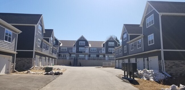 Photo - Chapel Hill Apartments