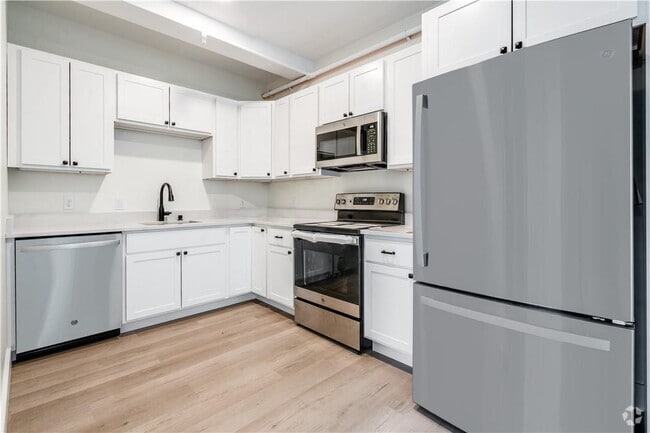 Building Photo - 202 Hooker Ave Unit 2 Rental