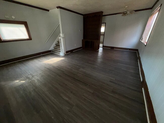 Photo - 1804 Cleveland Ave