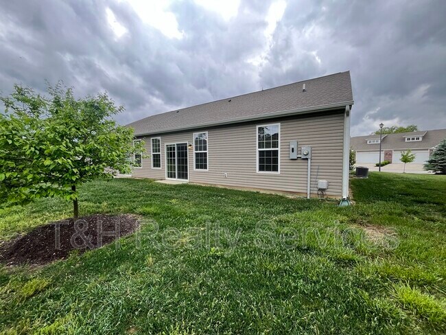 Photo - 641 N Grant St