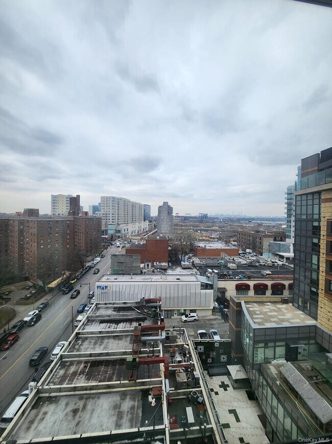 Photo - 39-16 Prince St Unit 9F