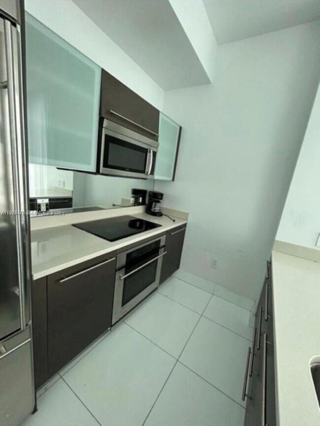 Photo - 55 SE 6th St Unidad 4301