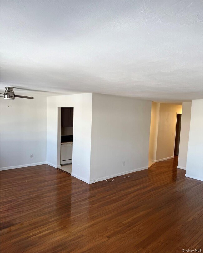 Photo - 2401 Cherry Hill Dr