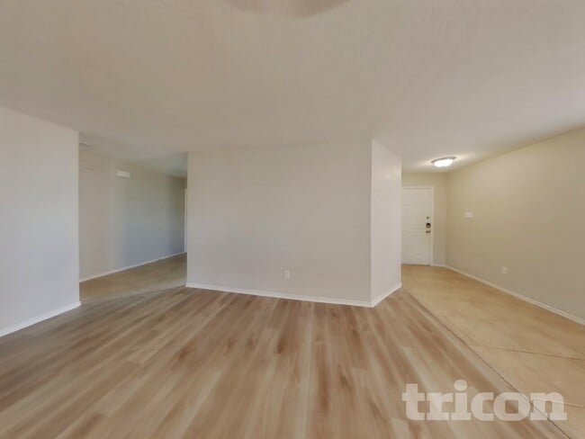 Photo - 6216 Thoroughbred Trail