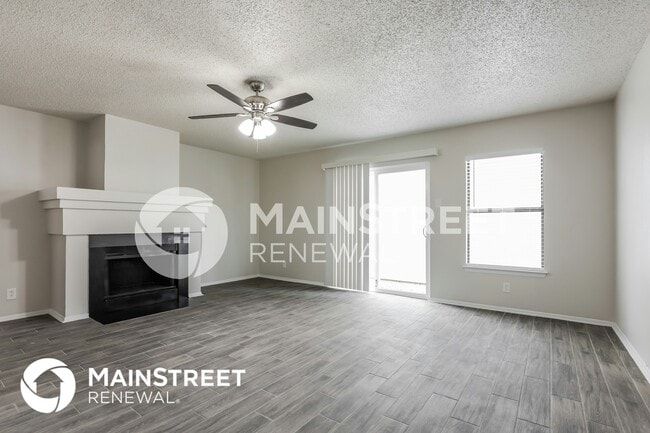 Photo - 6839 Flaming Ridge Dr