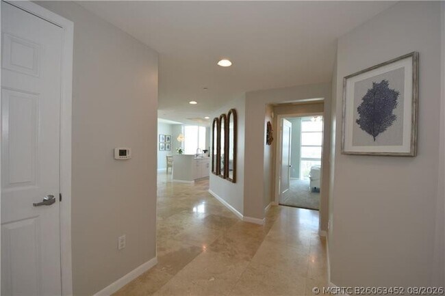 1819 SE 17th St Unit 804