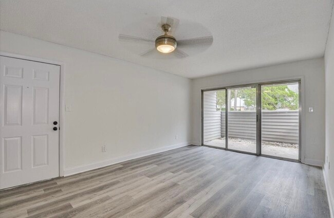 Photo - 1017 Stevens Creek Rd Unidad 207