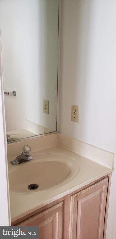 Photo - 108 Goucher Terrace