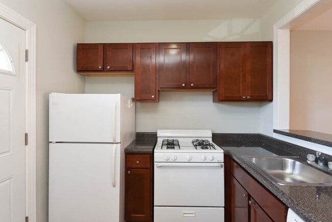 Photo - 4409 N Wolcott Ave Unidad 1P