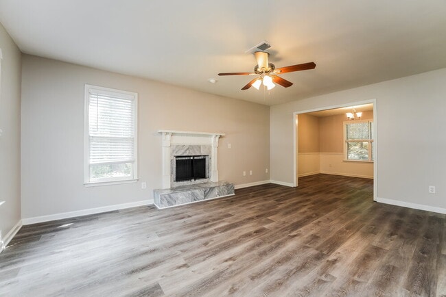 3280 Pond Ridge Trail