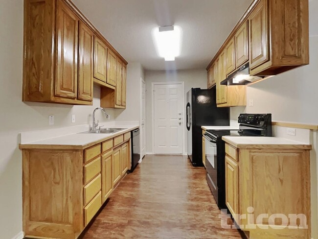 Photo - 700 Stribling Cir