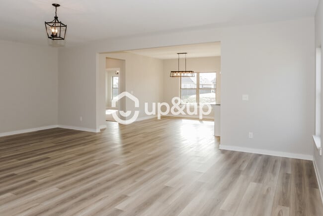 Photo - Fantastic 3bd/2ba home! Coming soon!