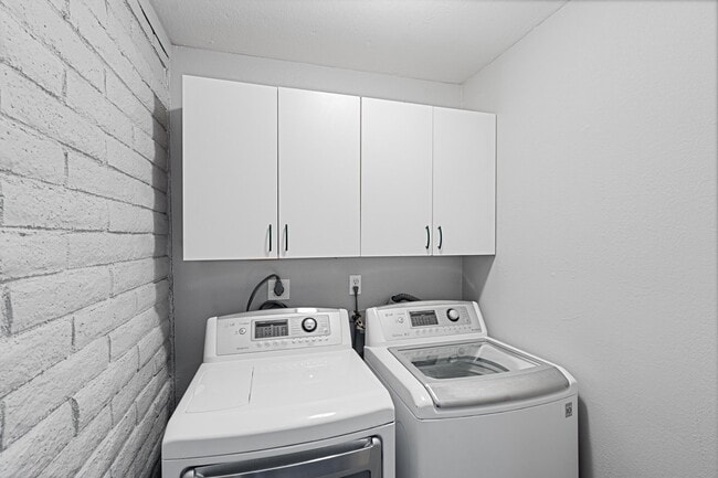 Photo - 1106 North 25th Pl