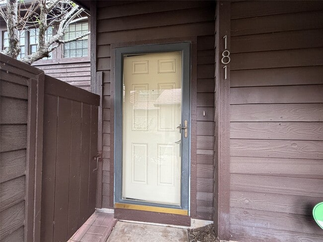 Photo - 2611 Grants Lake Blvd Unit 181