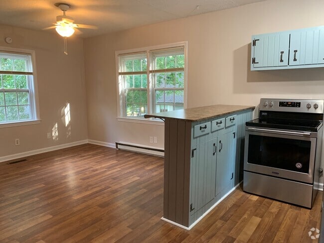 Building Photo - 3502 Oakland Terrace Rental