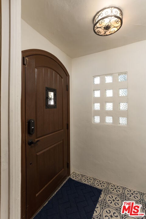 Photo - 5120 Willowcrest Ave