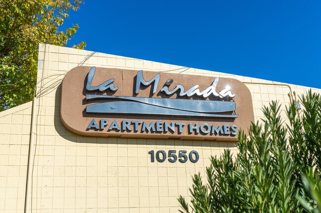 La Mirada Apartments - La Mirada Apartments